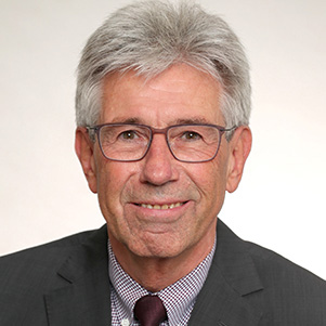 Dr. Wolfgang Krger